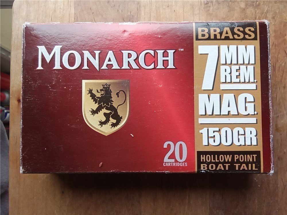 2 vintage boxes 7MM Remington mag ammo-31 rds and 9 cas-img-0