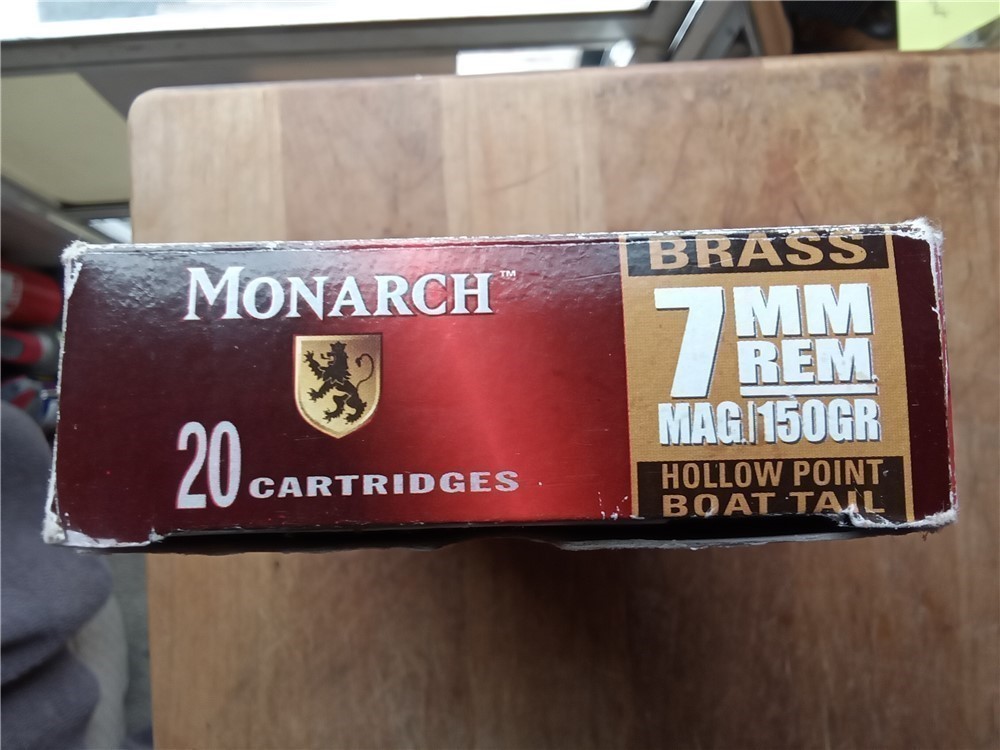 2 vintage boxes 7MM Remington mag ammo-31 rds and 9 cas-img-3