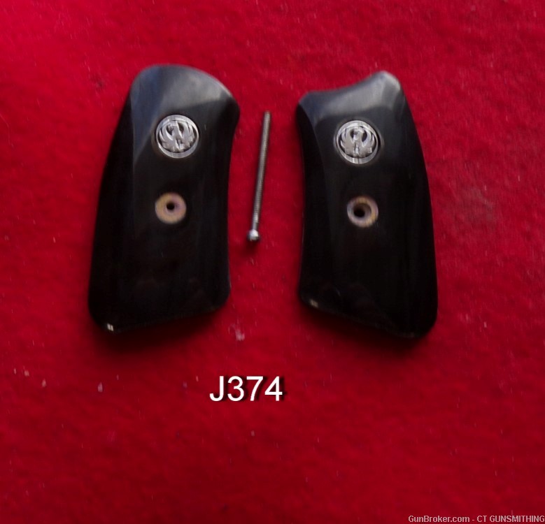 Nice pair of  Buffalo Horn Grip Inserts w/Mdlns for Ruger SP101 Models!-img-0