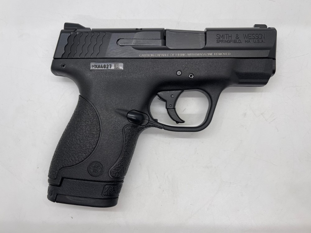 Smith & Wesson M&P Shield 9 Preowned -img-1