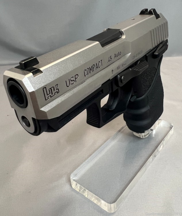 H&K Heckler & Koch HK USP .45 Compact-img-4