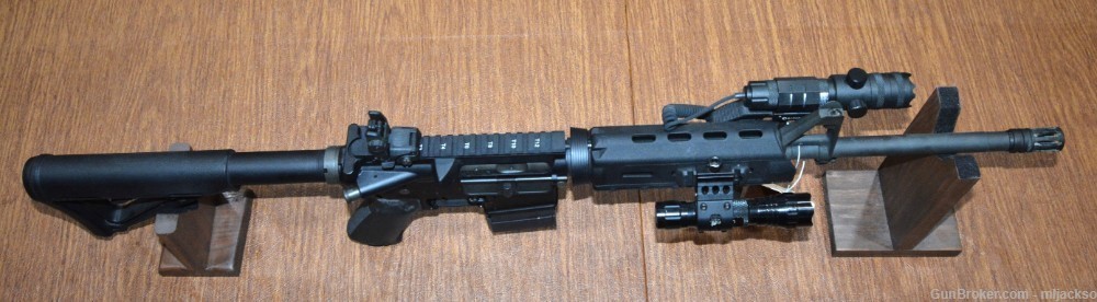 Delton AR-15, Custom, Magpul, Eotech, 6 Mags, Much More!-img-12