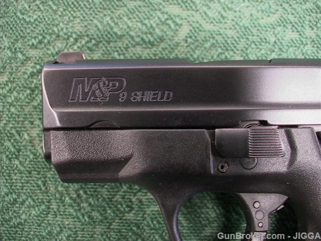Used Smith and Wesson Shield  9MM-img-5