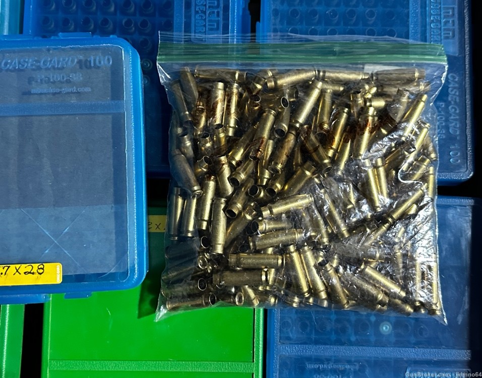 860 pieces of FN 5.7x28 brass cases-img-6