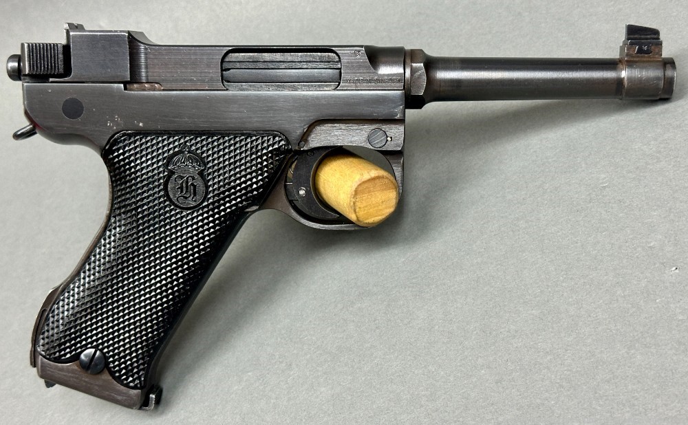 Swedish made Husqvarna Lahti M40 Pistol-img-26