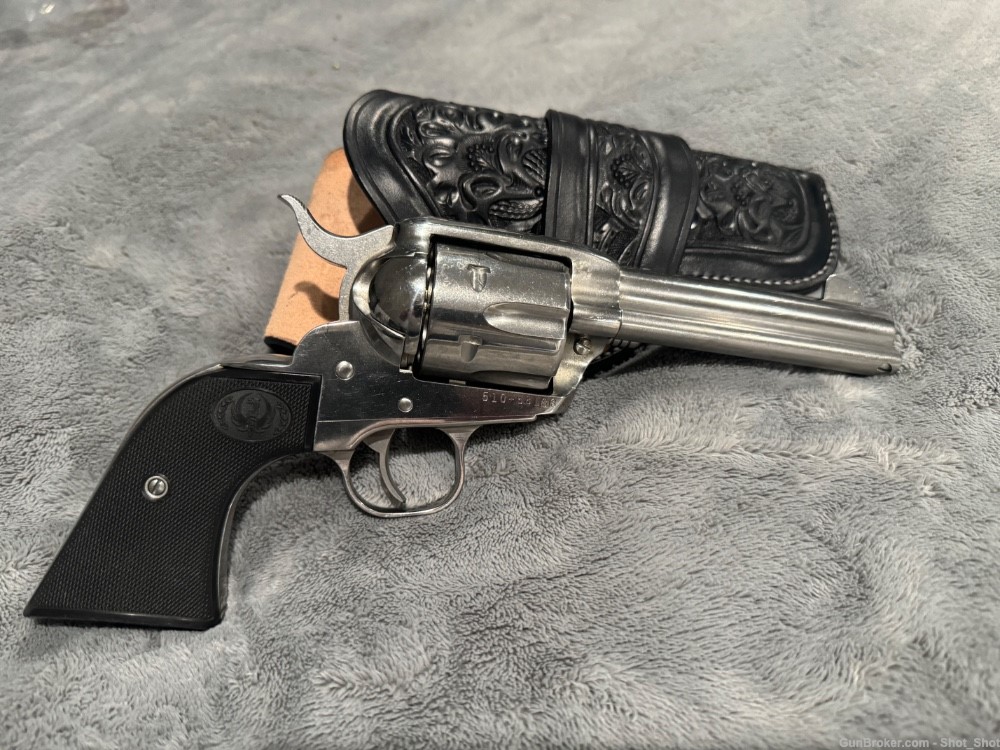 2007 New Ruger Vaquero with Holster.-img-0