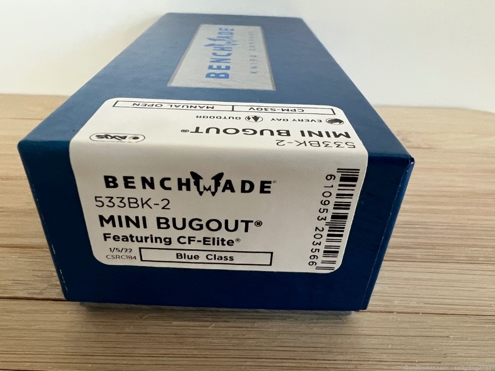 Benchmade Mini Bugout AXIS Lock Knife Black CF-Elite (2.8" Black) 533BK-2-img-5