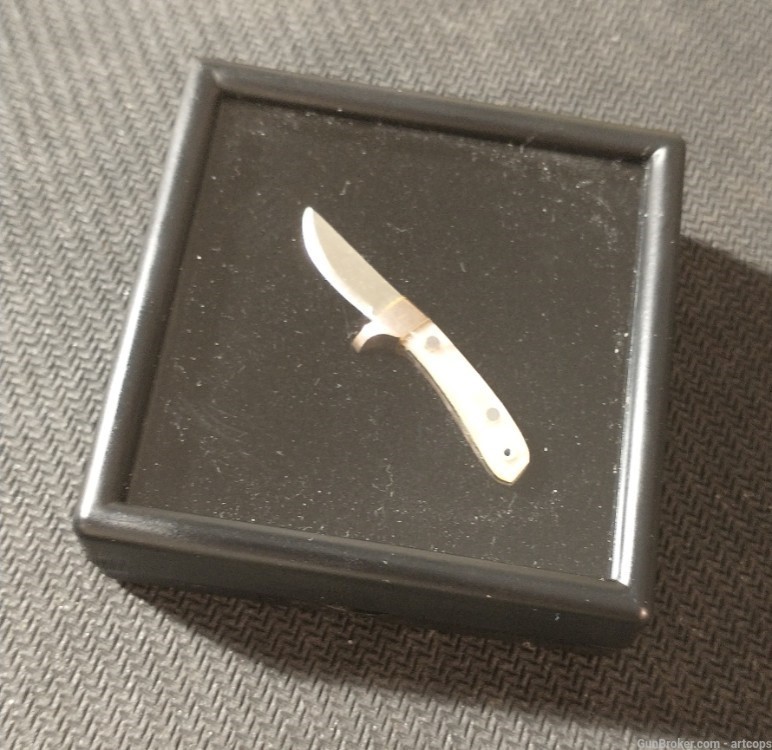 Miniature Knife 1 5/8" long by John Browning III -img-6