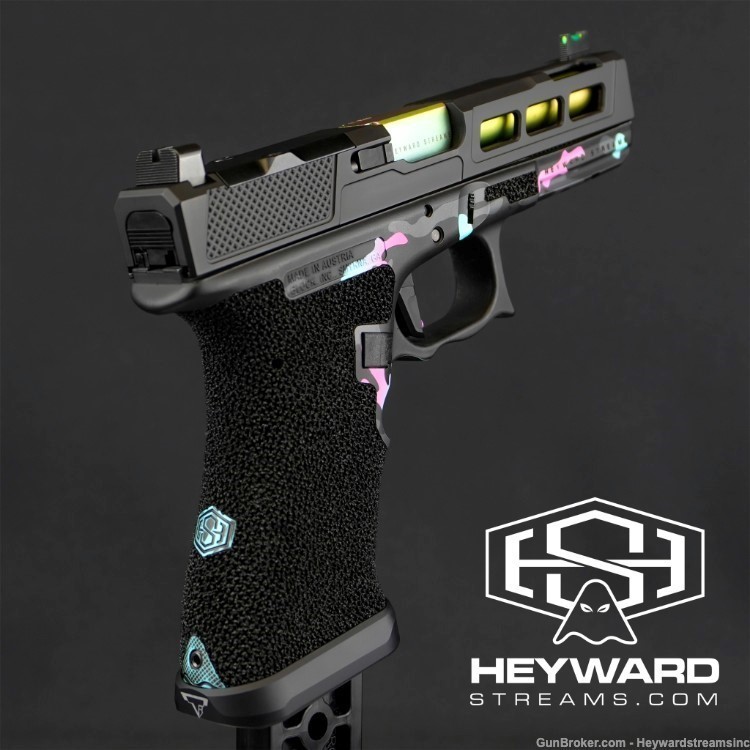 Custom Glock 17 Gen 3 Pistol, ZPS.P, Multicam Stippled, Miami Vice Multicam-img-3