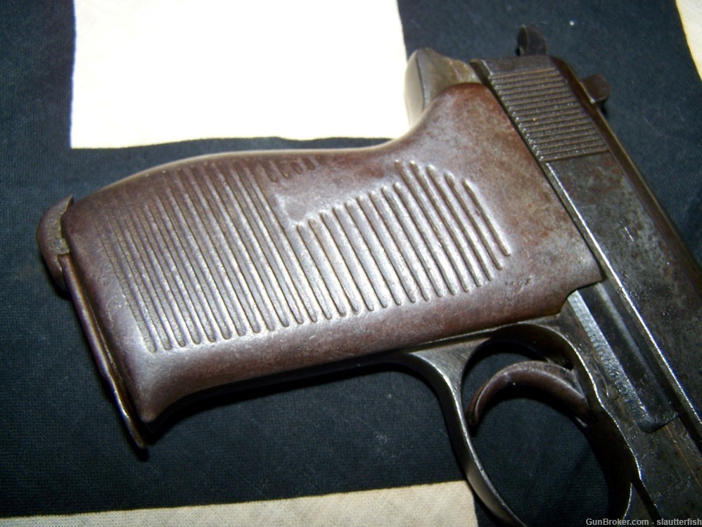 Interesting Late WWII Mauser SVW 45 Steel Grip P.38 Pistol, NO French Proof-img-5
