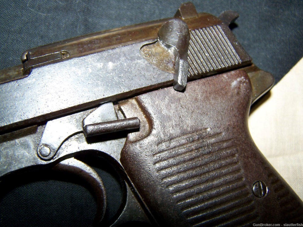 Interesting Late WWII Mauser SVW 45 Steel Grip P.38 Pistol, NO French Proof-img-2