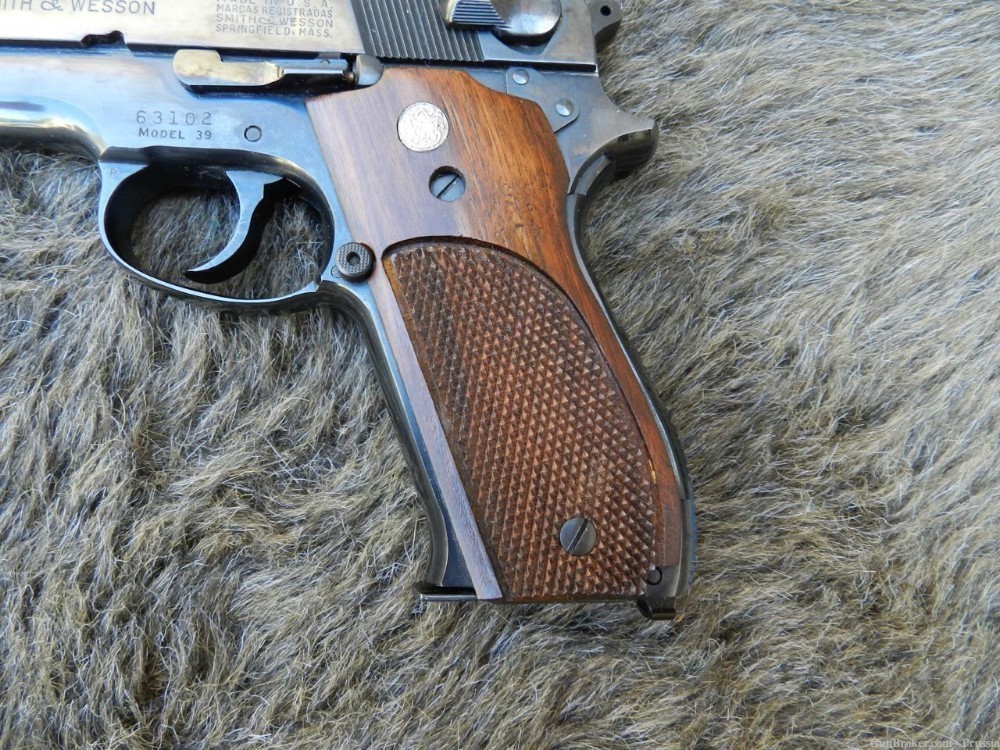 Smith & Wesson Model 39 STEEL FRAME 9MM 4" Blue NIB-img-1