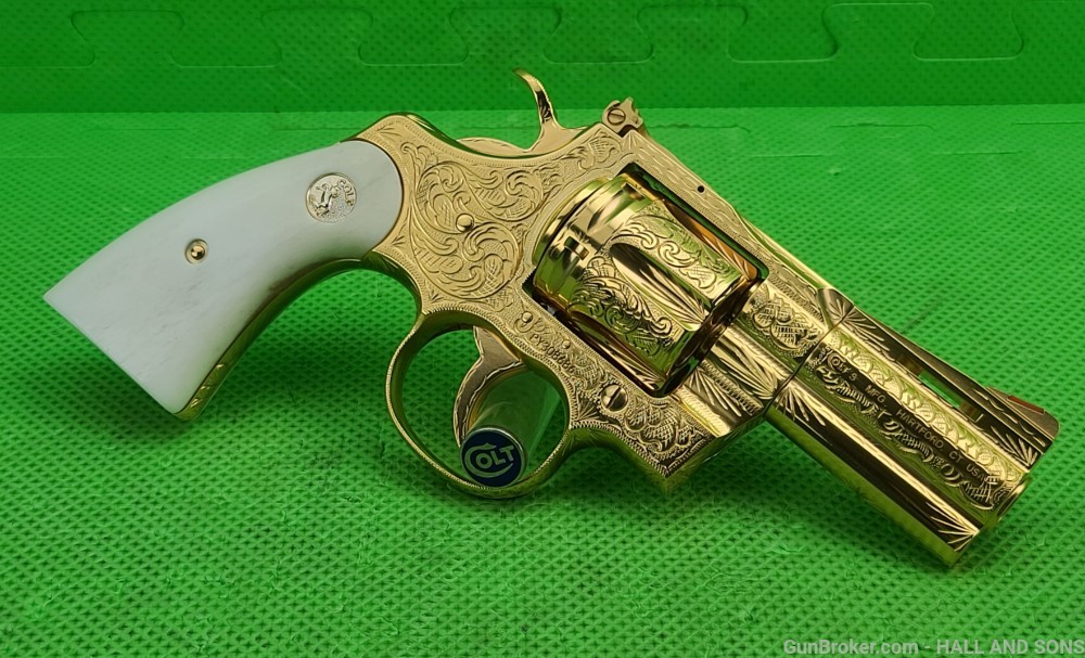 Colt PYTHON 357 Mag * FLANNERY HAND ENGRAVED * 3" * 24 KARAT GOLD PLATED-img-6