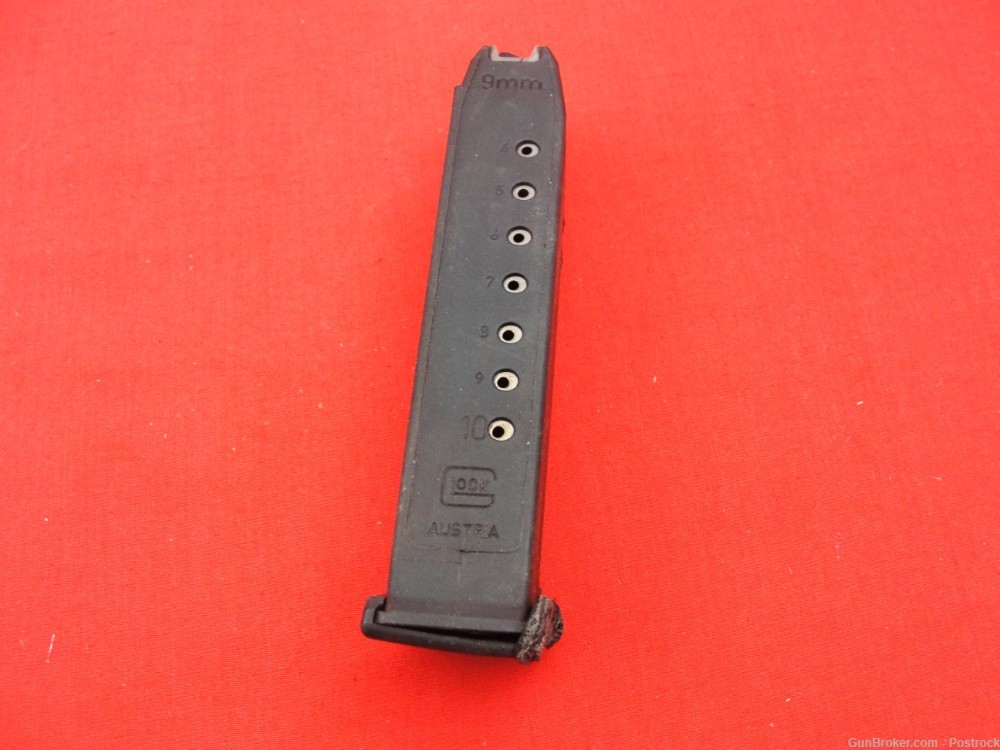 Glock 17 G17 10 rd 9 mm  factory magazine damaged-img-2