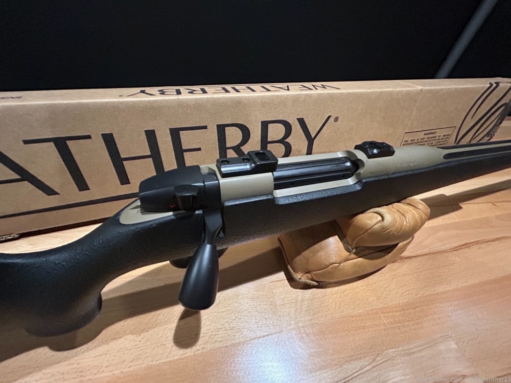 Weatherby Mark V KCR Kriegar Custom 300WBY Never Fired! Bolt Action