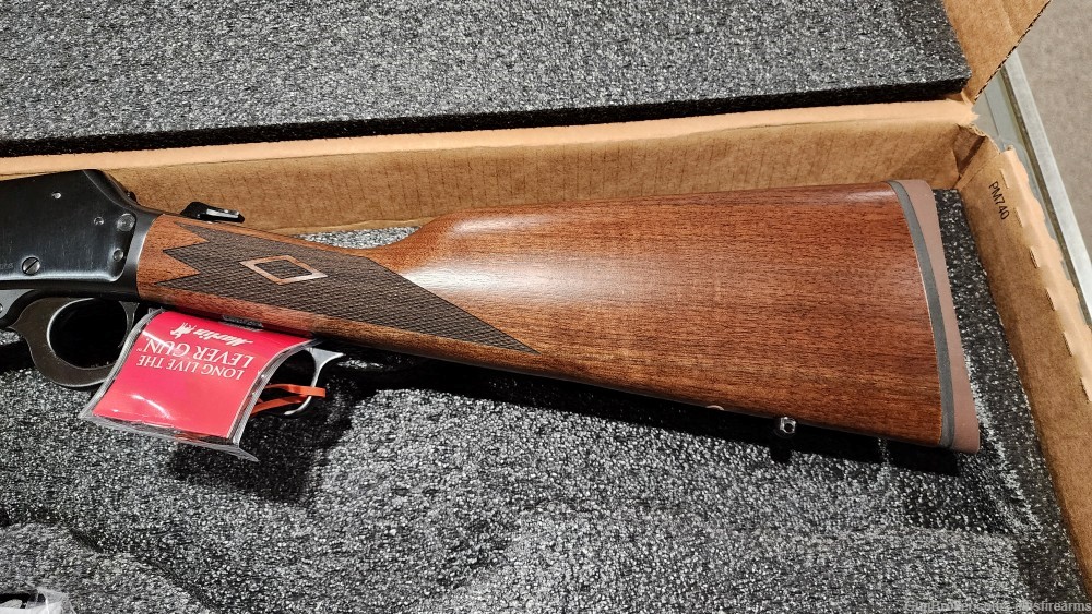 Marlin 1894 Classic Lever action Blued & Walnut 20.2" 44mag 70401 NEW-img-7