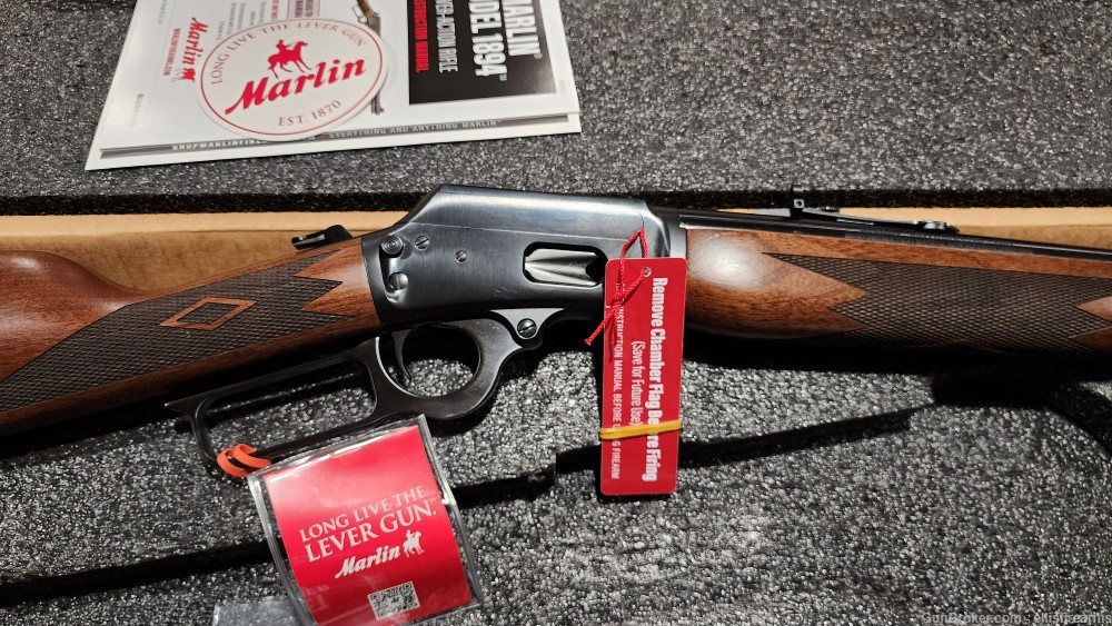 Marlin 1894 Classic Lever action Blued & Walnut 20.2" 44mag 70401 NEW-img-1