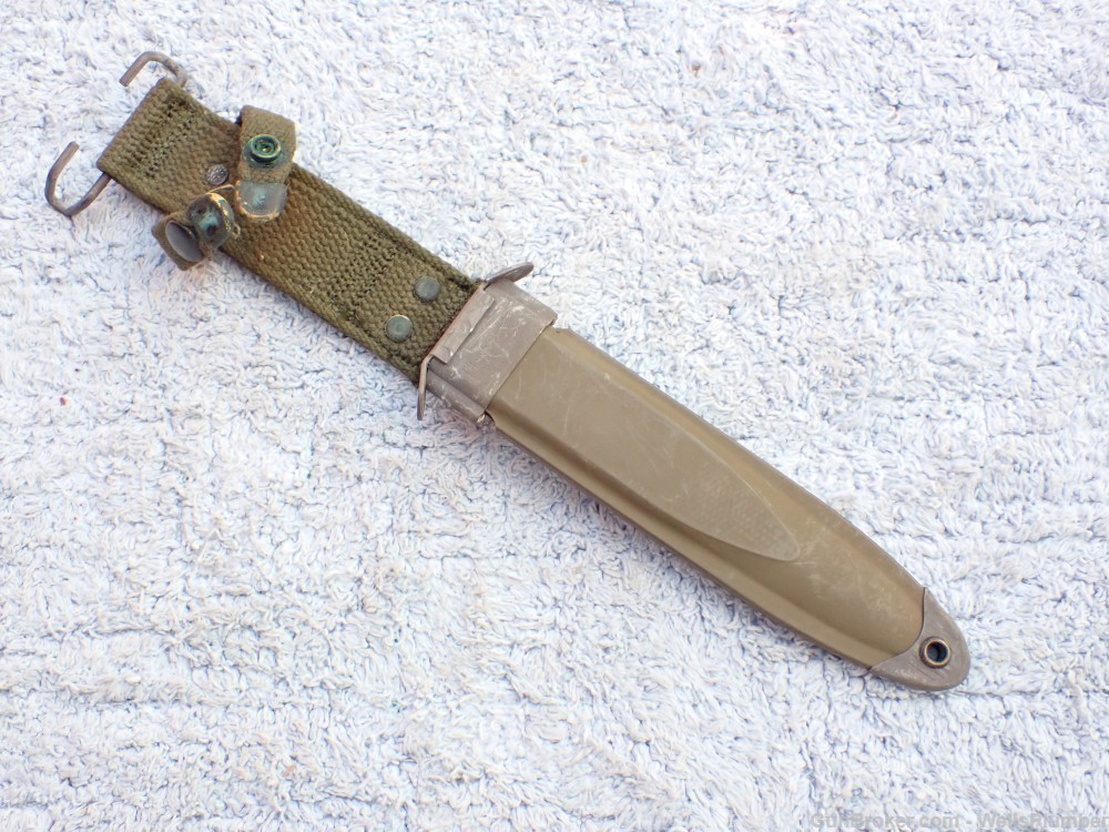 US WWII CASE M3 GUARD MARKED FIGHTING KNIFE WITH SCABBARD (MINT)-img-33