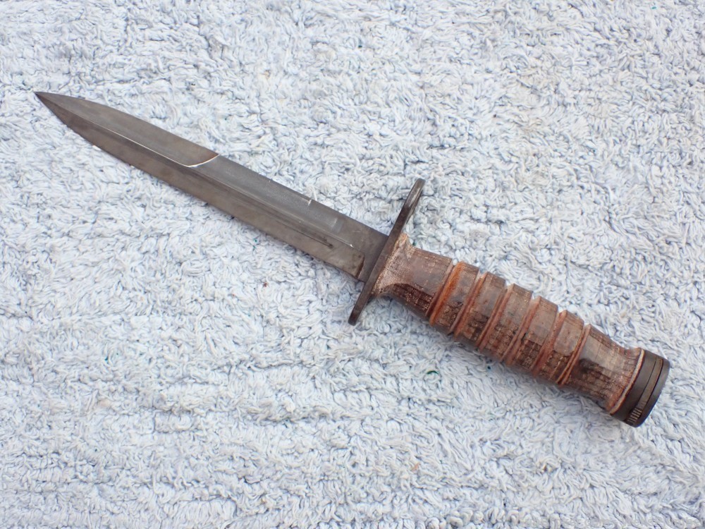 US M1 30 CARBINE M4 BAYONET WITH SCABBARD CAMILLUS WITH LEATHER HANDLE-img-8