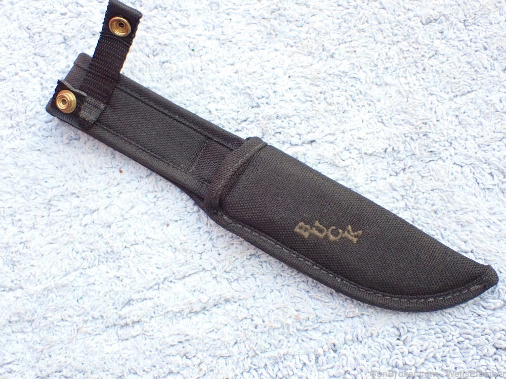 BUCK MODEL 650 NIGHTHAWK FIGHTING KNIFE WITH ORIGINAL SCABBARD (MINT)-img-17