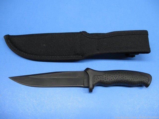 BUCK MODEL 650 NIGHTHAWK FIGHTING KNIFE WITH ORIGINAL SCABBARD (MINT)-img-1