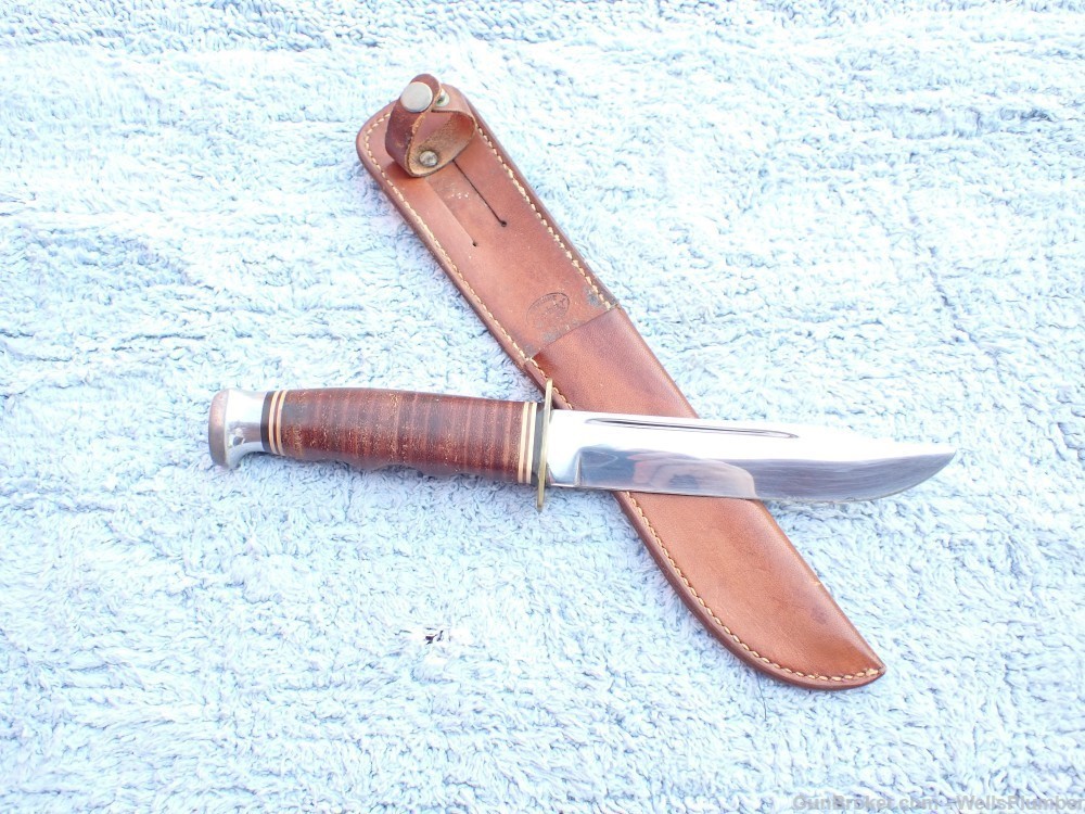US VIETNAM KABAR 1207 FIGHTING KNIFE WITH ORIGINAL SCABBARD (EXCELLENT)-img-2