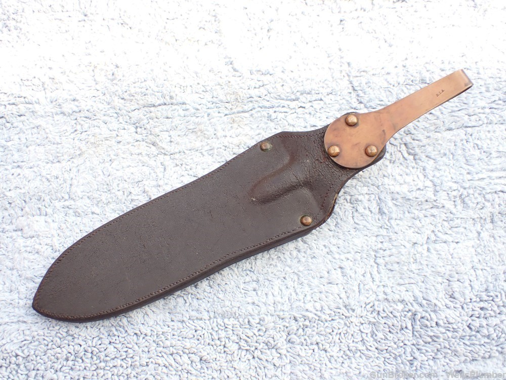 US SPRINGFIELD ARMORY MODEL 1890 INTRENCHING KNIFE WITH ORIGINAL SCABBARD-img-6
