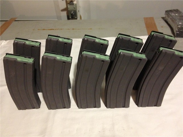 (4 TOTAL) COLT LE6920 FACTORY 30rd MAGAZINES SP62328 (NEW)-img-2