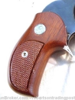 Sile Walnut Combat Grips for S&W J Round Smith & Wesson Banana type sil711-img-10