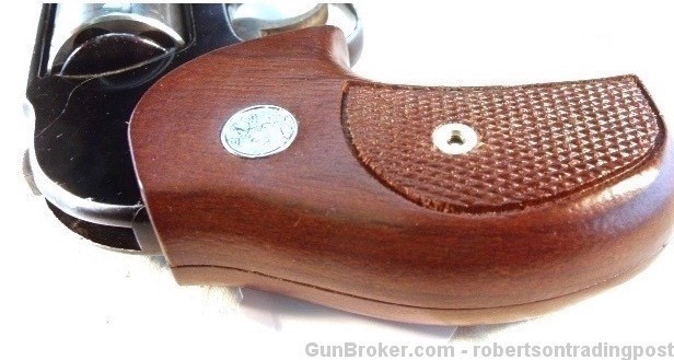 Sile Walnut Combat Grips for S&W J Round Smith & Wesson Banana type sil711-img-8
