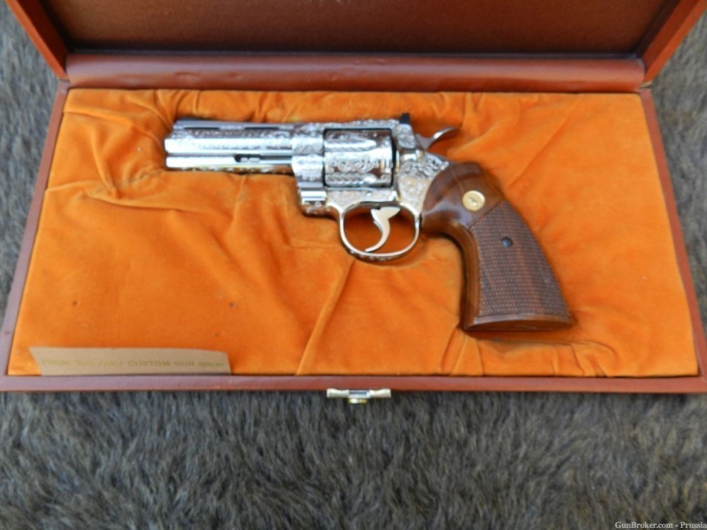 Colt Python 357 Magnum 4" Nickel D Factory Engraved NIB-img-13