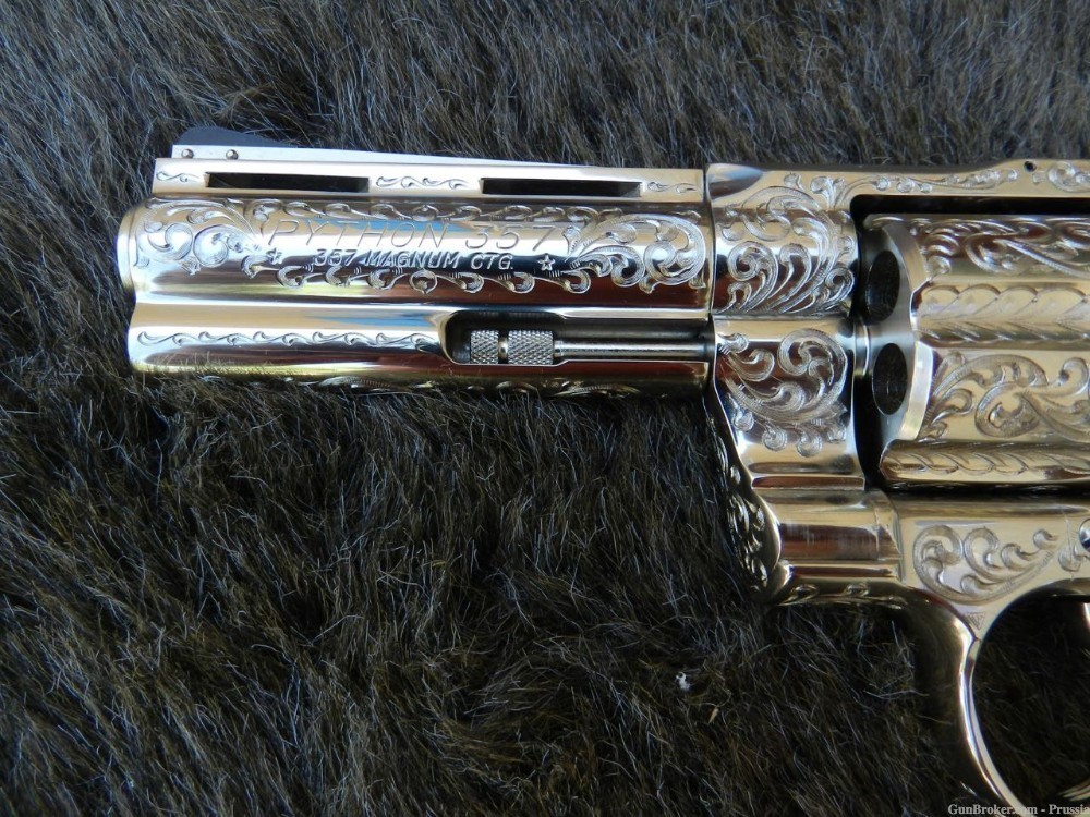 Colt Python 357 Magnum 4" Nickel D Factory Engraved NIB-img-7