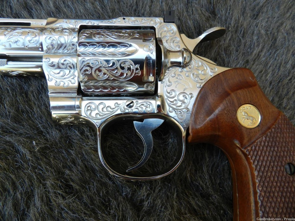 Colt Python 357 Magnum 4" Nickel D Factory Engraved NIB-img-14