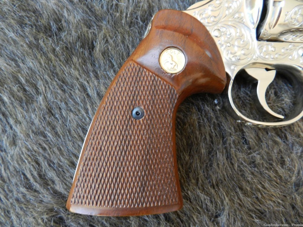 Colt Python 357 Magnum 4" Nickel D Factory Engraved NIB-img-6