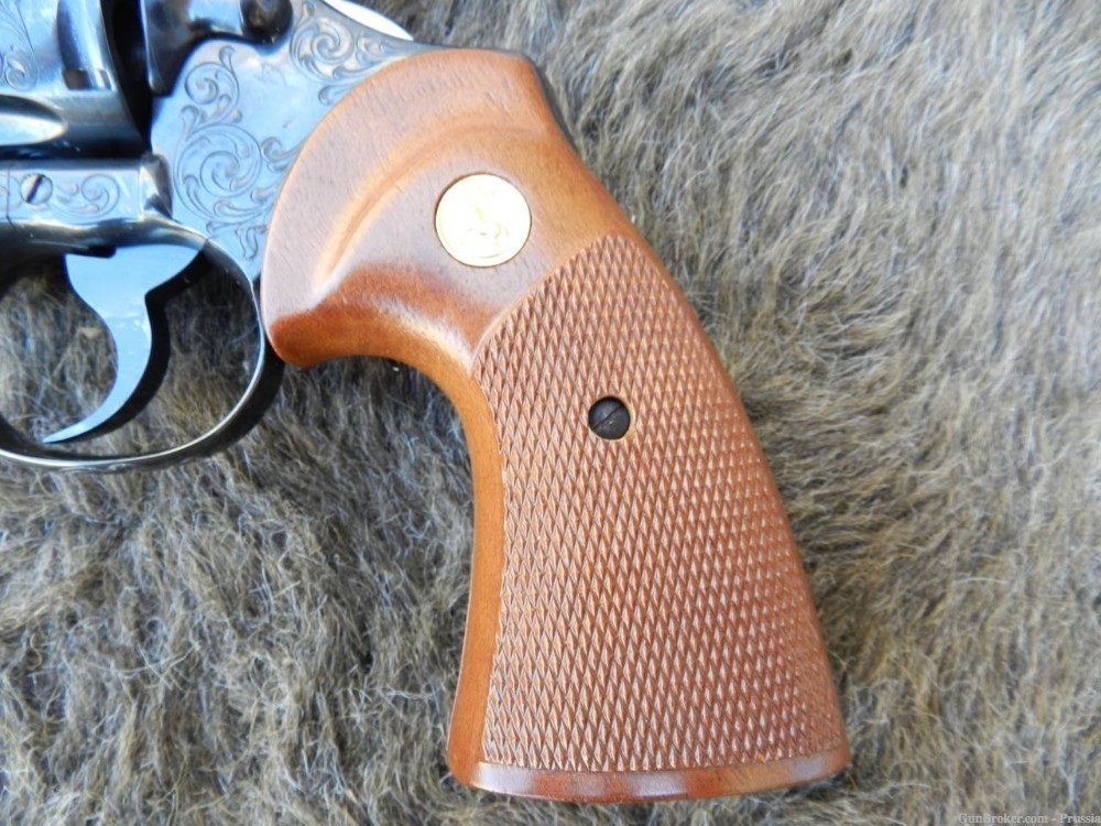 Colt Python 357 Magnum 4" Blue C Factory Engraved NIB-img-7