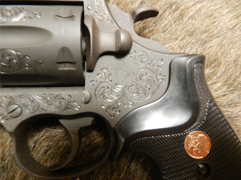 INCREDIBLE Colt Peacekeeper 357 Mag AA White Eng New-img-19