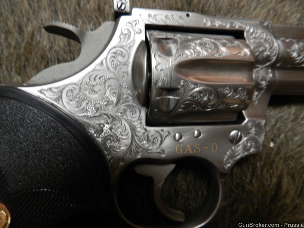 INCREDIBLE Colt King Cobra AAWhite Engraved New-img-12