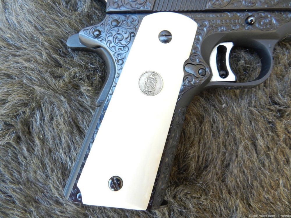Colt GCNM 45ACP 5" Blue Factory D Engraved NI Colt Leatherette Pres Case-img-15