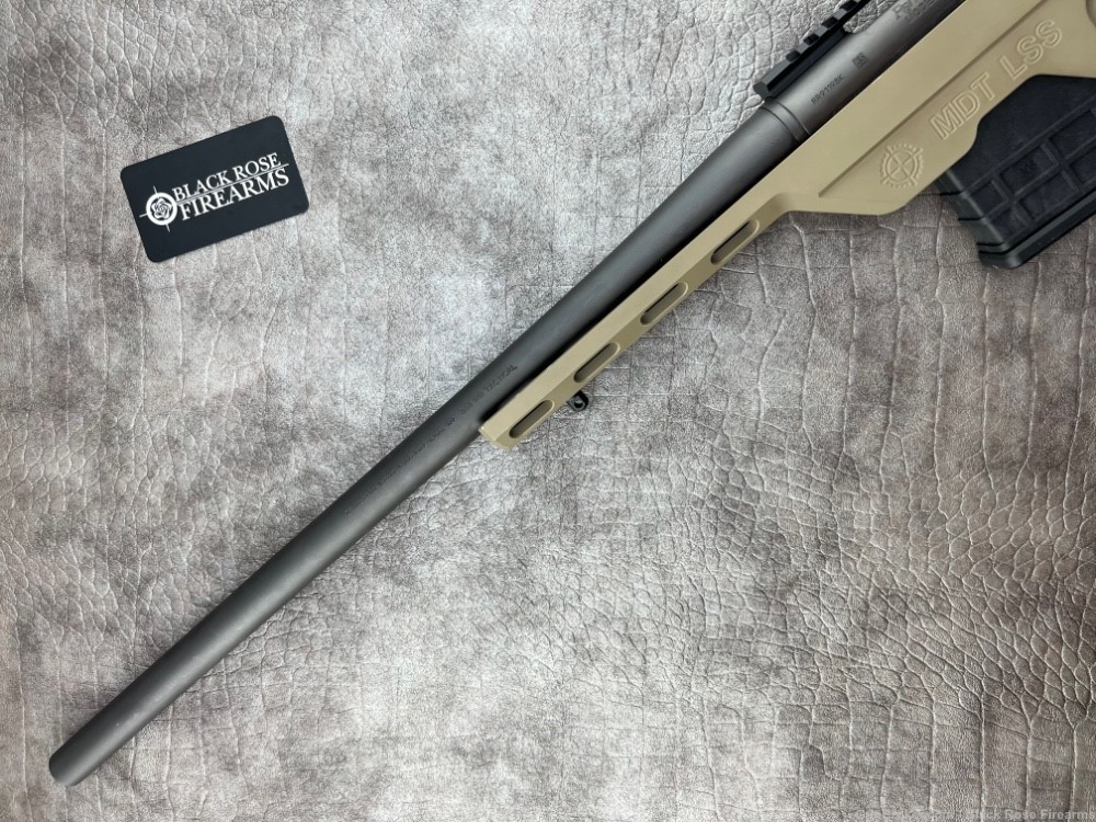 Remington 700 .308 Win Bolt-Action Rifle / MDT LSS Chassis/FDE Magpul Stock-img-8