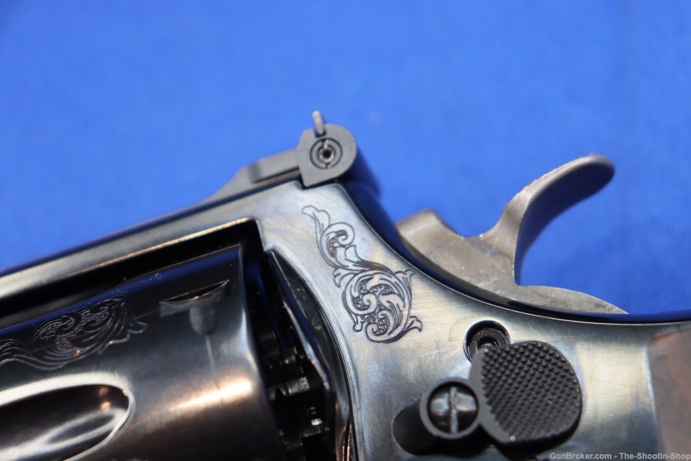 Smith & Wesson Model 29 Deluxe Revolver 44MAG ENGRAVED S&W 44 Mag 4" Blued-img-31