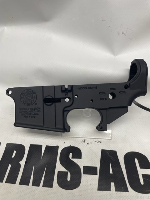Smith & Wesson M&P 15 AR-15 Lower Clearance-img-1