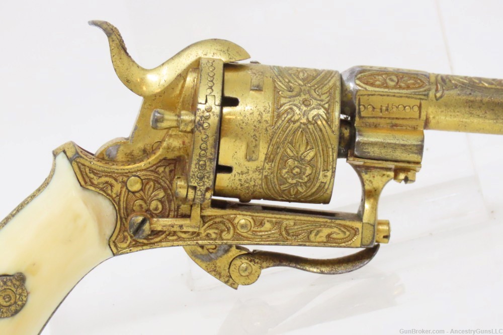 GOLD, ENGRAVED, IVORY Leather CASED Antique 5mm PINFIRE Revolver Lefaucheux-img-20