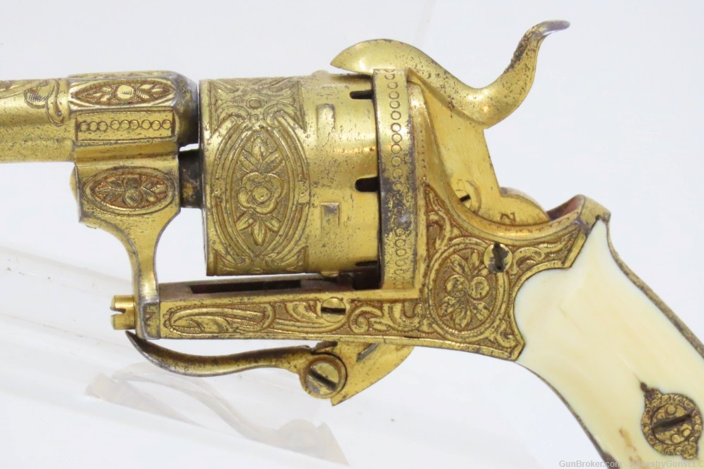 GOLD, ENGRAVED, IVORY Leather CASED Antique 5mm PINFIRE Revolver Lefaucheux-img-7