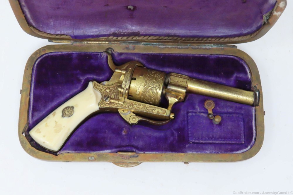 GOLD, ENGRAVED, IVORY Leather CASED Antique 5mm PINFIRE Revolver Lefaucheux-img-2