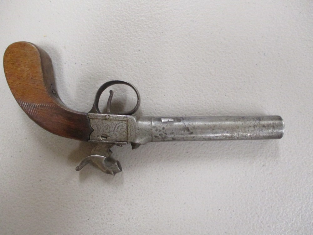 Antique Caplock Derringer with engraving-img-4