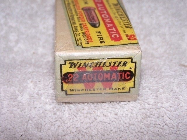 Winchester Auto Yellow multi-colored 2 pc box circa 1906. -img-4
