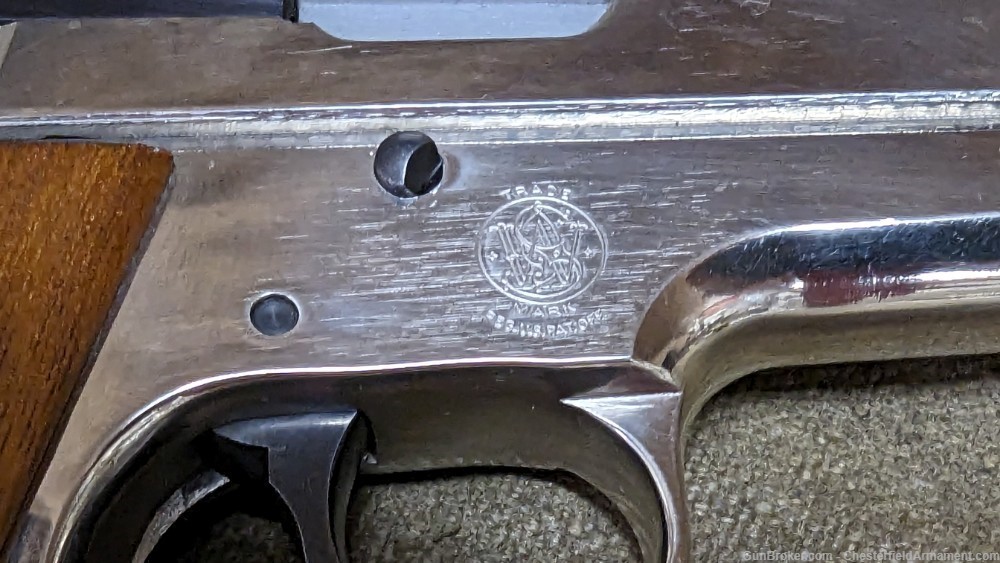 Smith & Wesson  S&W  439 9mm Nickel   semi auto pistol, -img-1