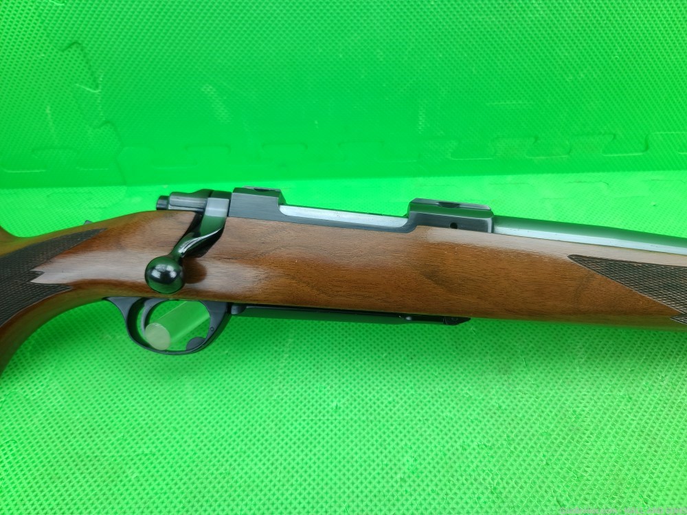 Ruger M77 * 220 SWIFT * VARMINT 26" HEAVY BARREL BORN 1976 Tang Safety-img-10