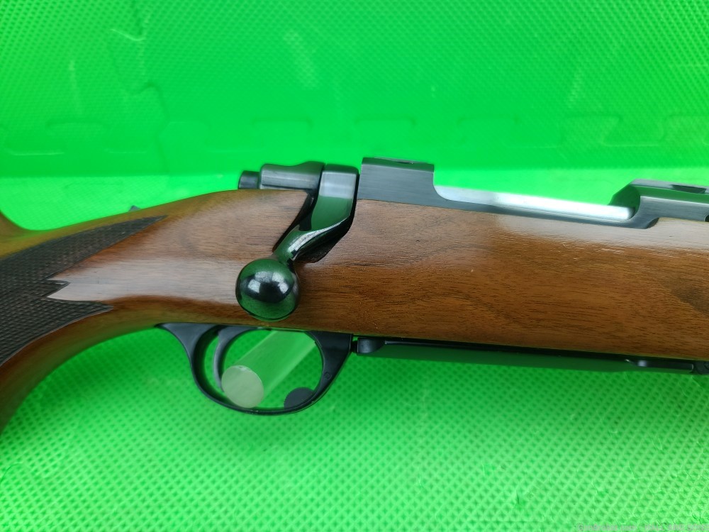 Ruger M77 * 220 SWIFT * VARMINT 26" HEAVY BARREL BORN 1976 Tang Safety-img-9