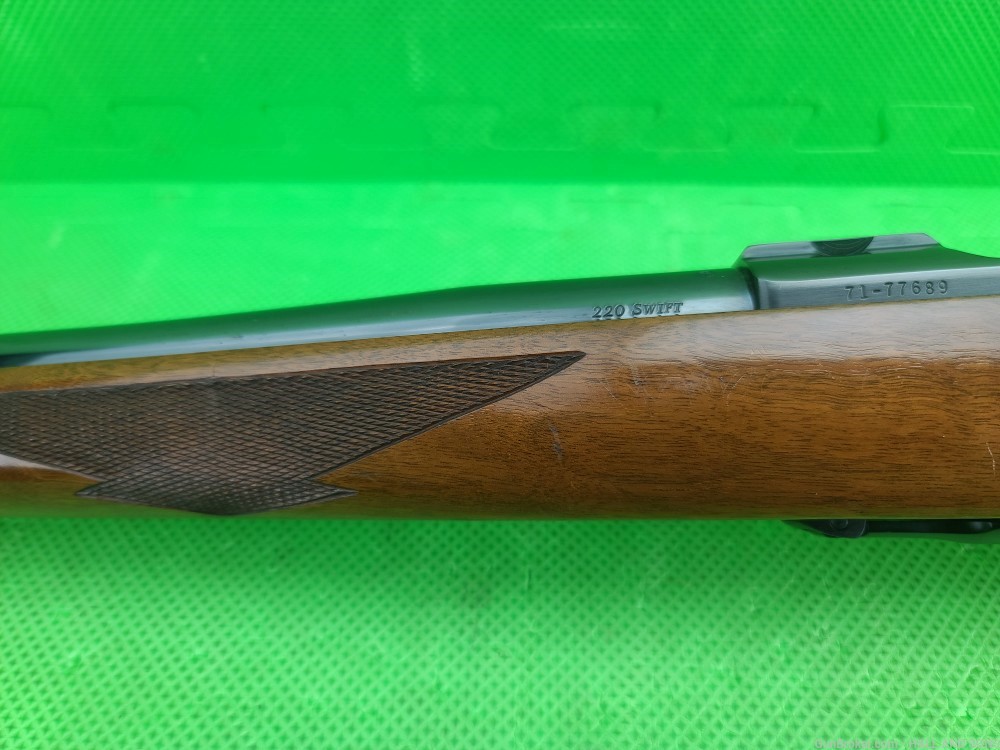 Ruger M77 * 220 SWIFT * VARMINT 26" HEAVY BARREL BORN 1976 Tang Safety-img-43